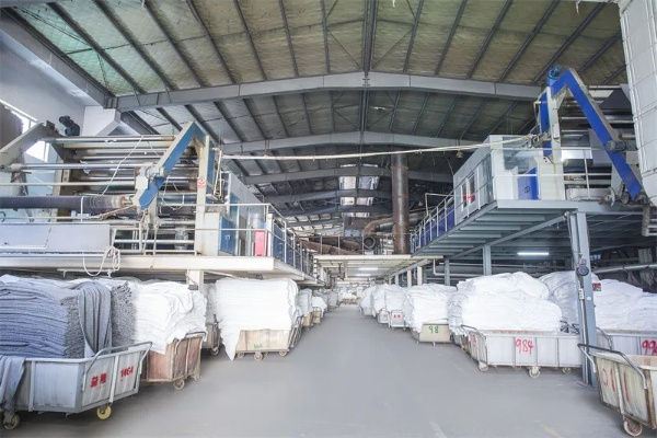 The Story of Fuyang Silkweaving Factory