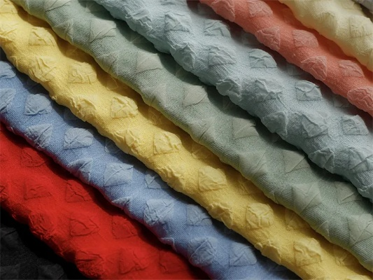 The Unique Appeal of the Three Dragon Needle Textile Wholesale Market