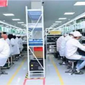 The Impact of Textile Import Tariffs on Global Trade and the Fashion Industry
