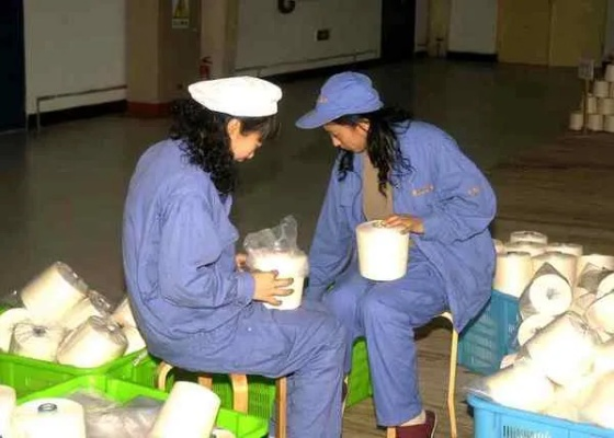 沦为纺织厂女工的经历