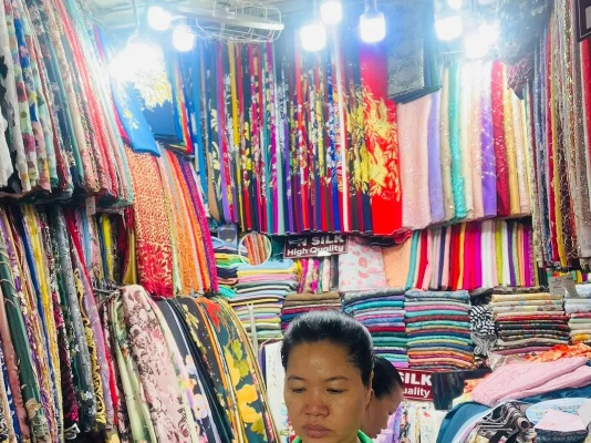 Guangdongs Grandest Textile Market Overview