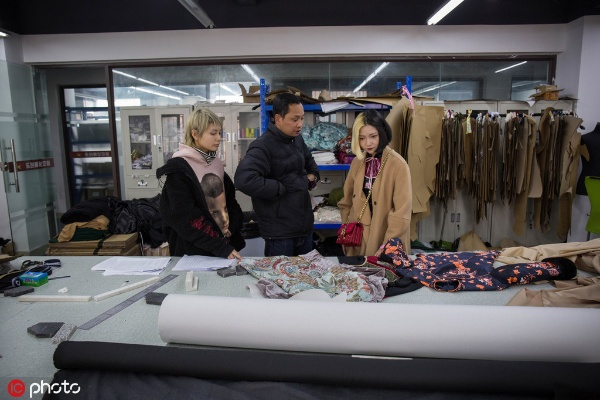 The Story of the Zhuzhi Textile Factory