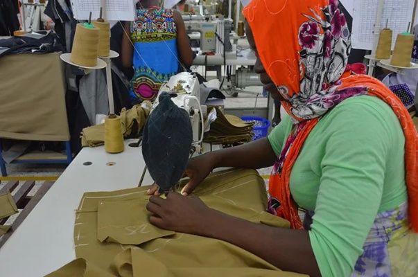 Exploring the World of Textiles with Dandantian