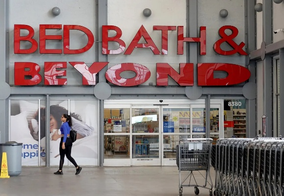The Growing Challenge of Debt in Rongcheng Textiles Mall