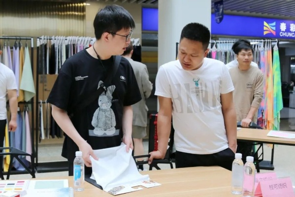 震泽纺织品招聘盛会，寻找优秀人才的热潮