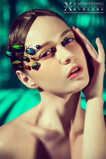 The Beauty and the Insects on Textiles