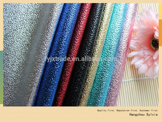 A Glimpse into the World of Traditional Textiles at Puwang Textile Factory