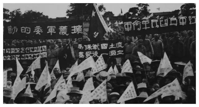 1.早期阶段（建国初期至改革开放前）