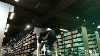 Where Is the纺织品牌批发市场?