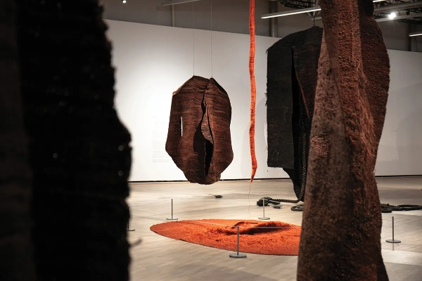 Embracing the Zen of Textiles:Understanding the Art of Wabi-Sabi Lifestyle