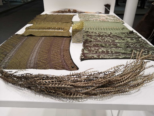 The Splendor of Chinese Textiles:A乡野织造业的魅力
