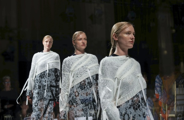 Exploring the World of Sustainable Fashion at Shengyifa Textiles