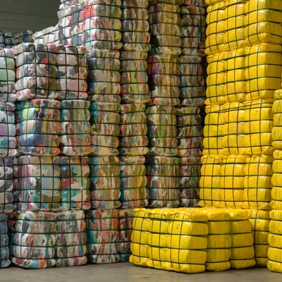 Checking Out the Zhouchuan Textile Wholesale Market for Clothing Options