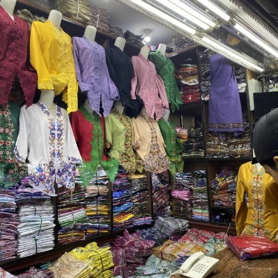The Story of the Wuchang Textile Wholesale Market