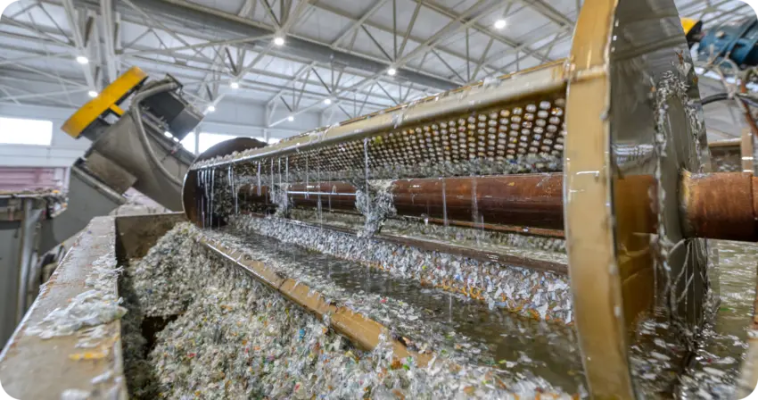 The Fabric Recycling Station:A New Era in Textile Waste Management