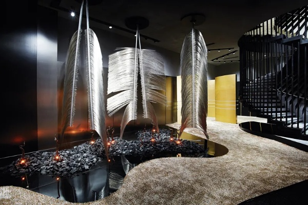 Chengdu Designers:Transforming Textiles into Timeless Treasures
