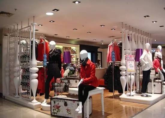 克拉玛依纺织品牌女装加盟，成功案例与市场分析