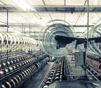 The Electrical Complexity of Textile Mills:电压与纺织厂的奥秘