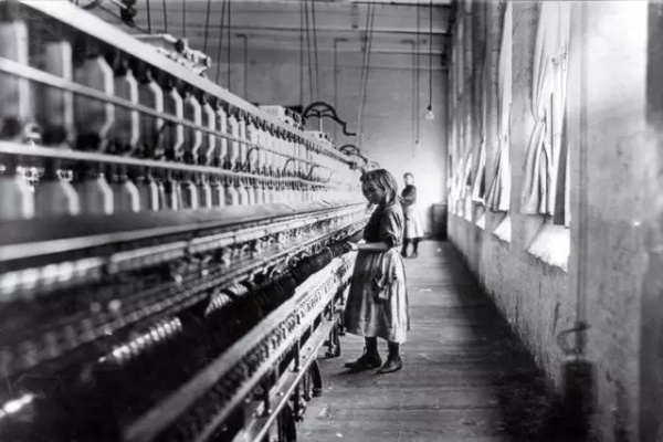 The Joy of Self-Made Textiles at 自乐纺织厂