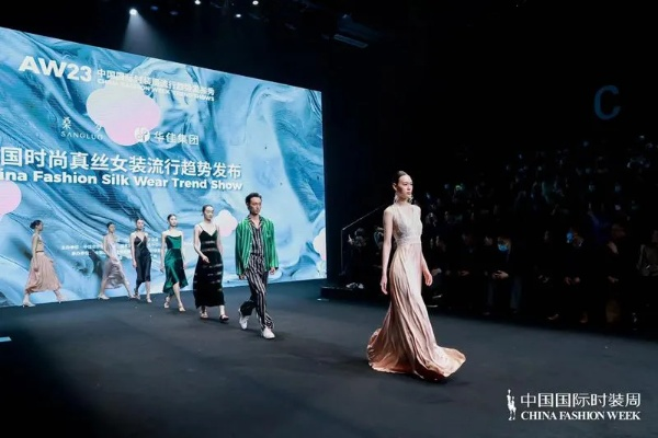 沫羽恋纺织品直播盛典，时尚与品质的完美结合