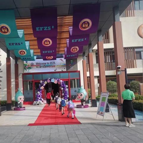 A Glimpse into the Lives of Students at Shi Zhu Street Textiles Dormitory