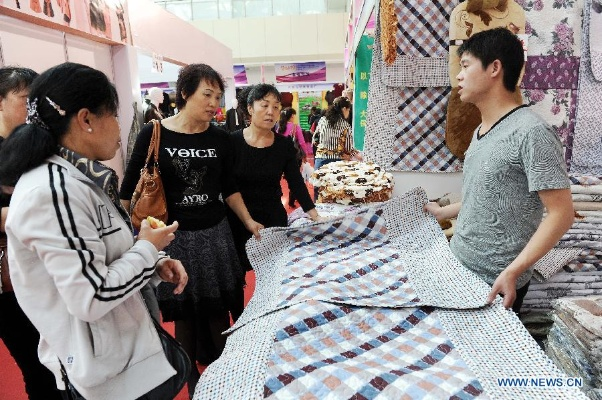 The Richness of the Wenxin Textiles in Changning Districts Wholesale Market