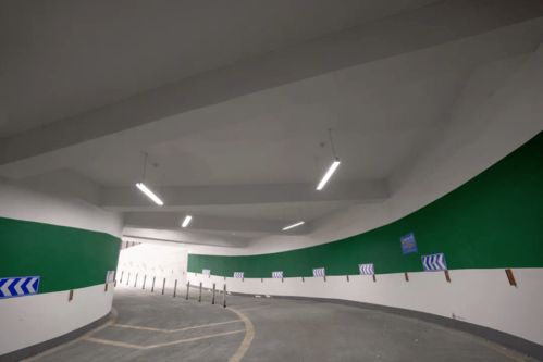 荻洲纺织品，探索与体验