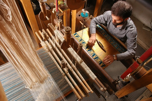 The Art of Craftsmanship:A Look at Dejun Textiles
