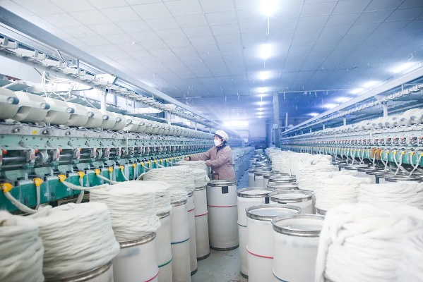 The Story of the Start of a New Era in Textile Manufacturing the 起点纺织厂