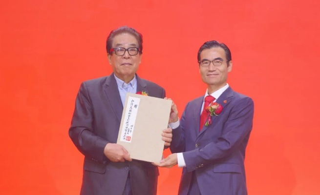 The Story of Harmonious Textiles with the 和治友德