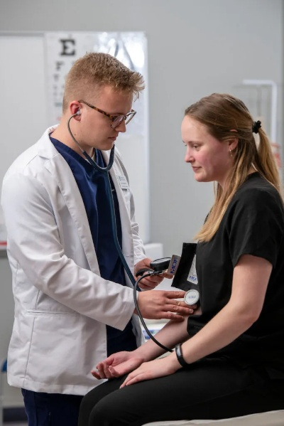 Understanding the Specialist Studies in Medical Textiles