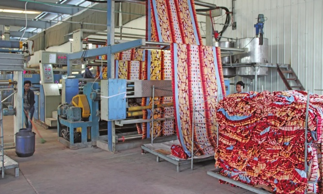 The Rich Tapestry of Textiles in Shaoxing,East China