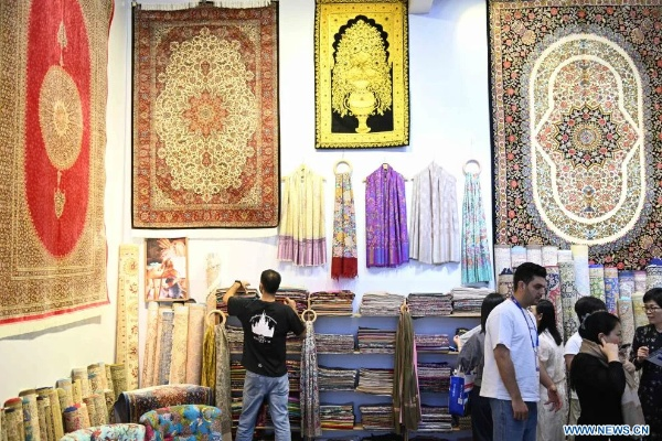 The Artisanal Heritage of Puchuan Textiles in Shaoxing,China