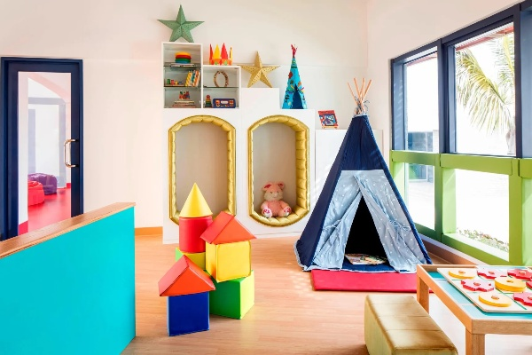Top 5 Indoor Play Areas for Kids in Winter