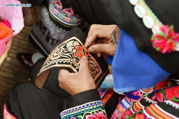 The Magic of Ethnic Textiles in Yunnans Luer Li