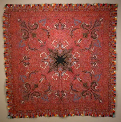 A Glimpse into the World of Khakian Textiles