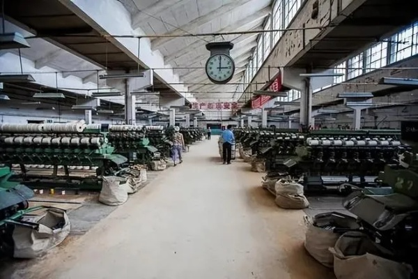 纺织厂北面，一探究竟