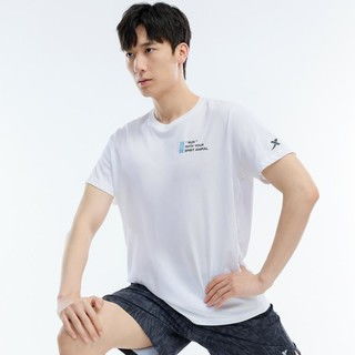 纺织品男短袖怎么搭配