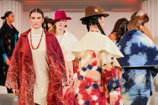 New Hinge Textiles:Revolutionizing the World of Fashion and Sustainability
