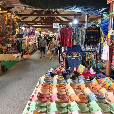 The Multifaceted Landscape of Zhuji Textile Markets