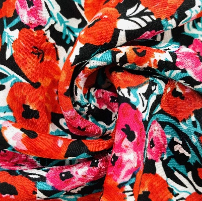 The Artisanal Elegance of Tian Hong Textiles,Shaoxing