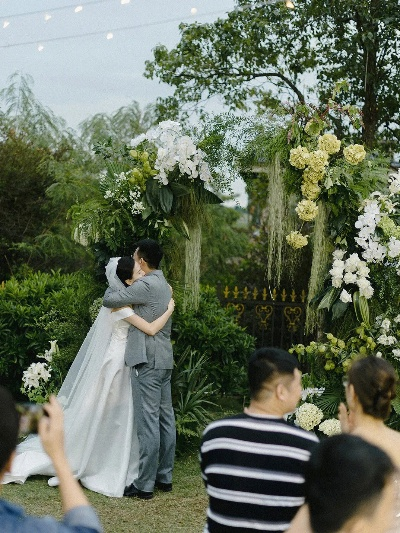纺织厂婚礼的浪漫篇章