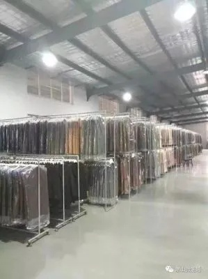 金山酷帅针纺织品批发市场探访
