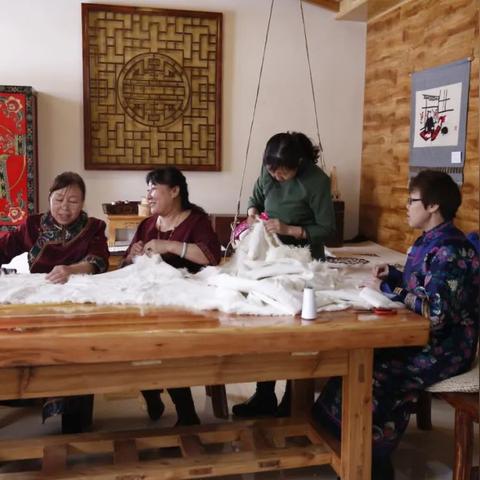 帽子与纺织品，帽子与纺织品的艺术与工艺