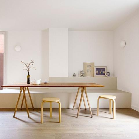 The Essential Guide to Selecting the Right Fabric for Your Home