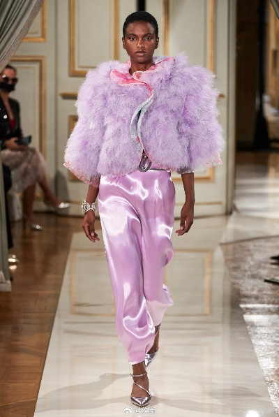Magical Textiles:Unveiling the Future of Fashion