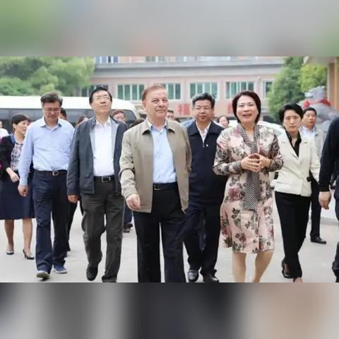 浙江纺织品牌女装代理商案例分析