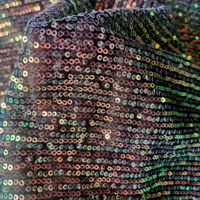 The Magic of Textile Threads:A纺织厂亮片之旅