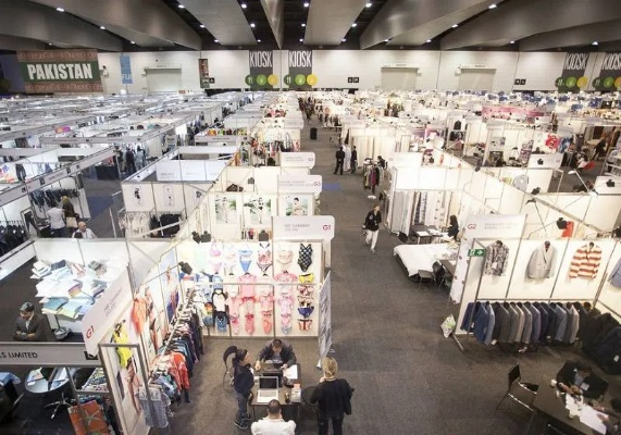 Is the Australian Textile Exhibition Engaging?