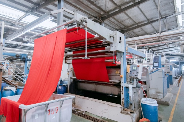 The Transformation of Anshan Hongda Textile Mill into a Global Brand